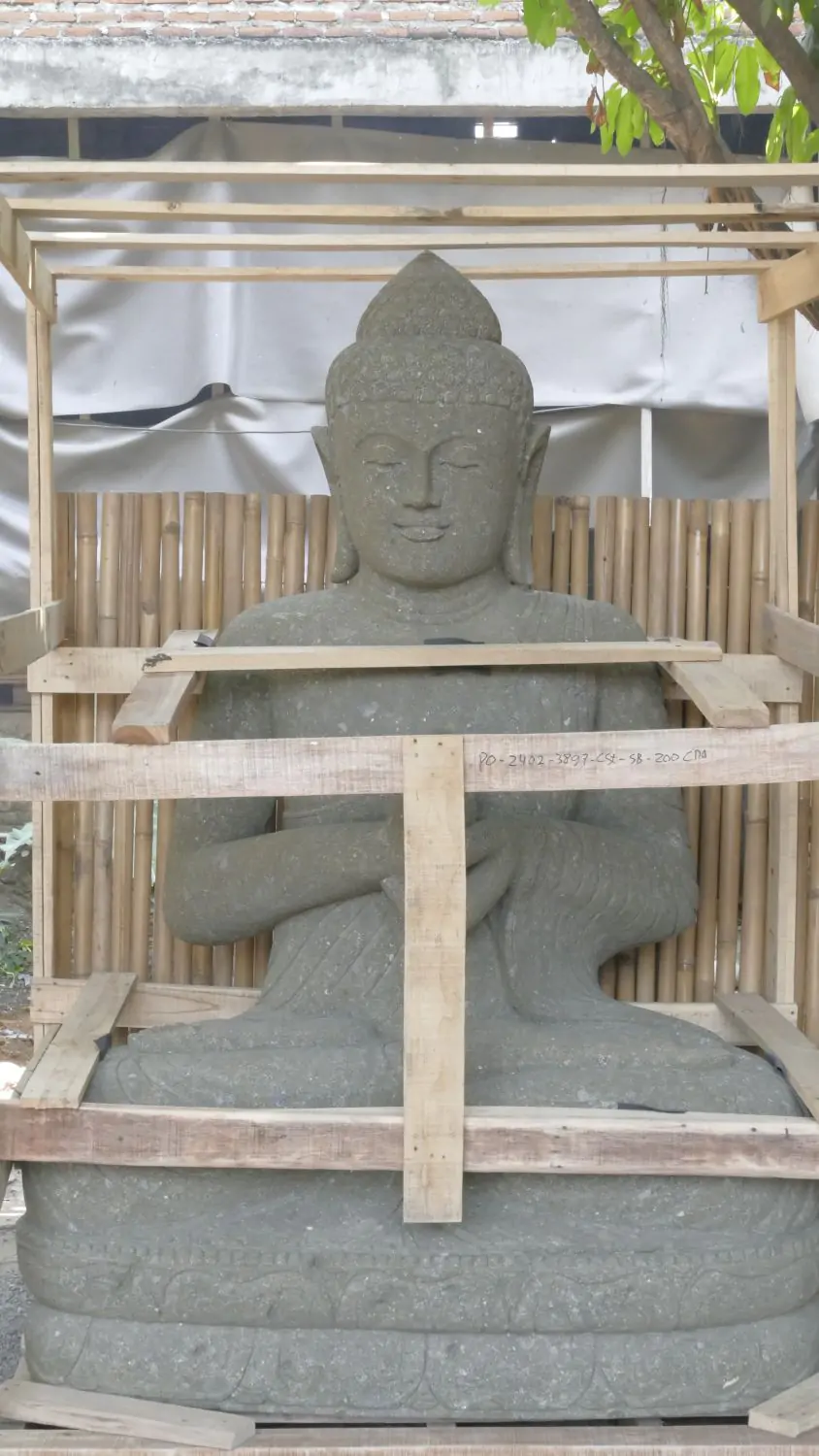  Product image 1 of the product “Seated Buddha, 209cm high, natural green ”